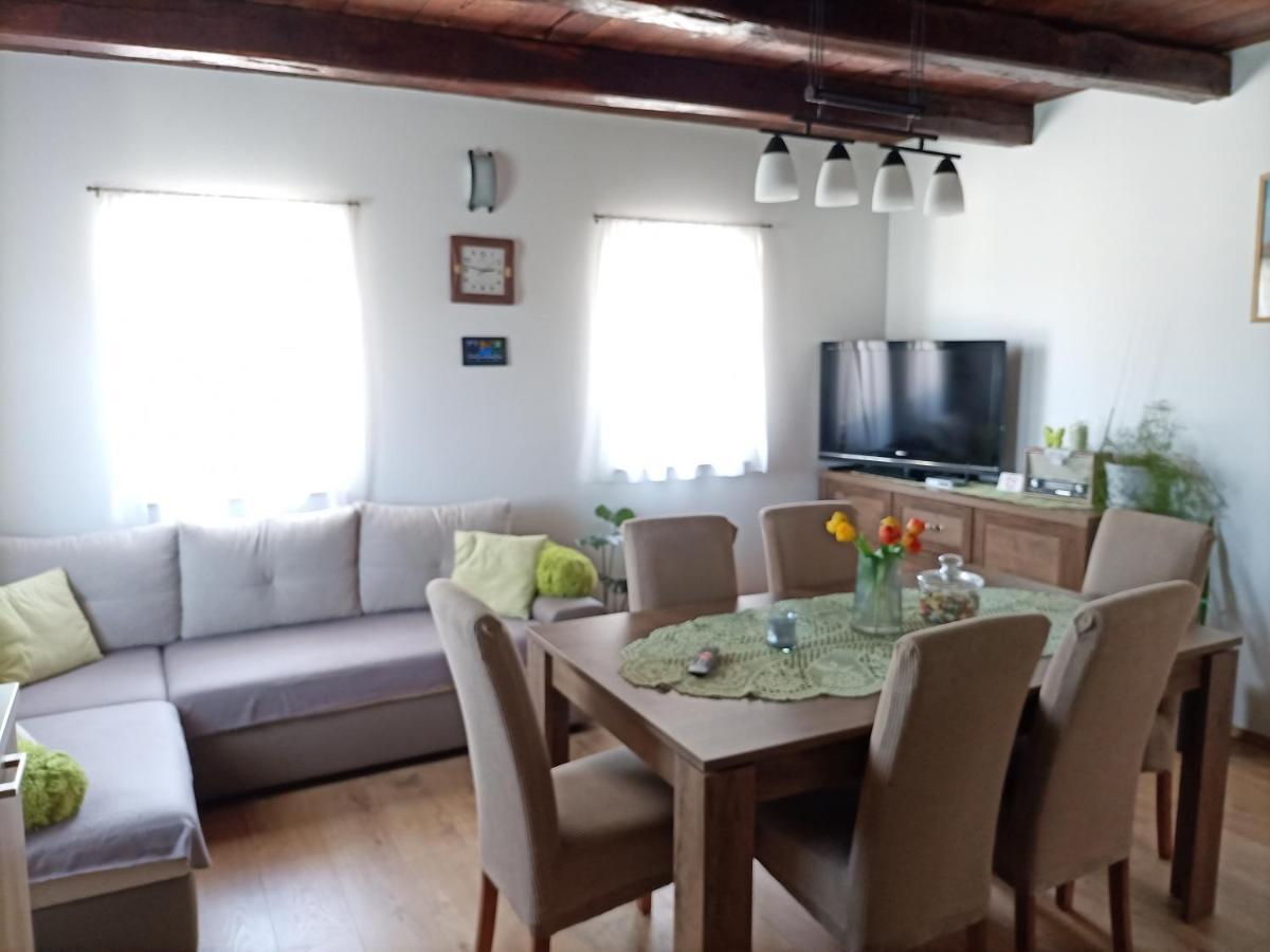 Kuca Za Odmor Braco Apartment Donji Zvecaj Bagian luar foto