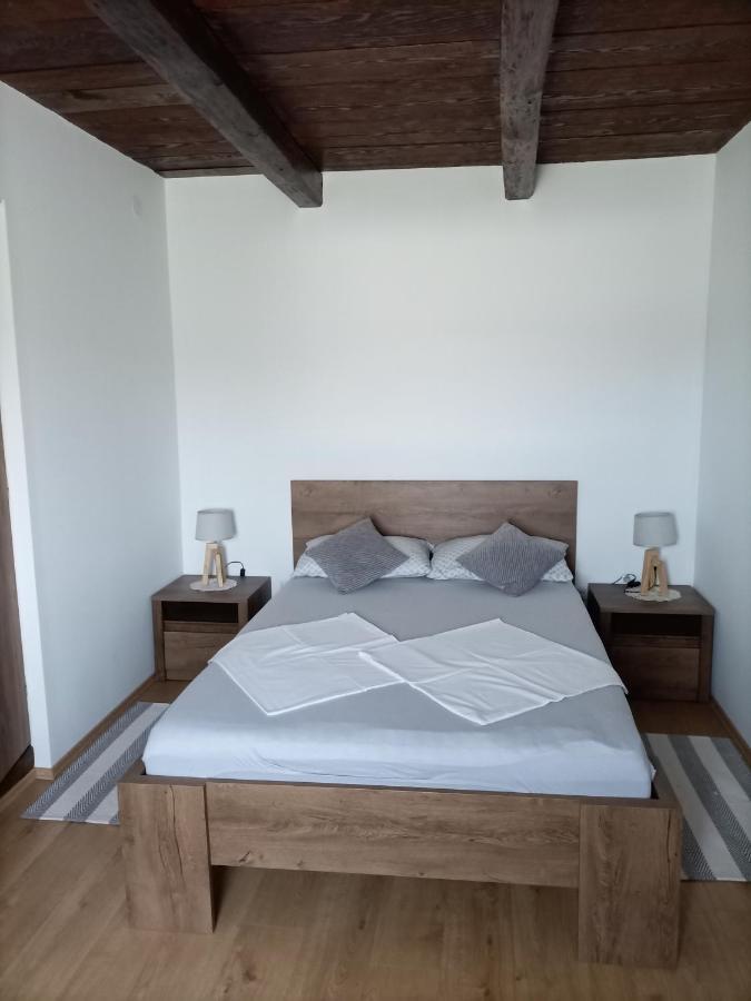 Kuca Za Odmor Braco Apartment Donji Zvecaj Bagian luar foto